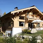Les Chalets Des Liarets